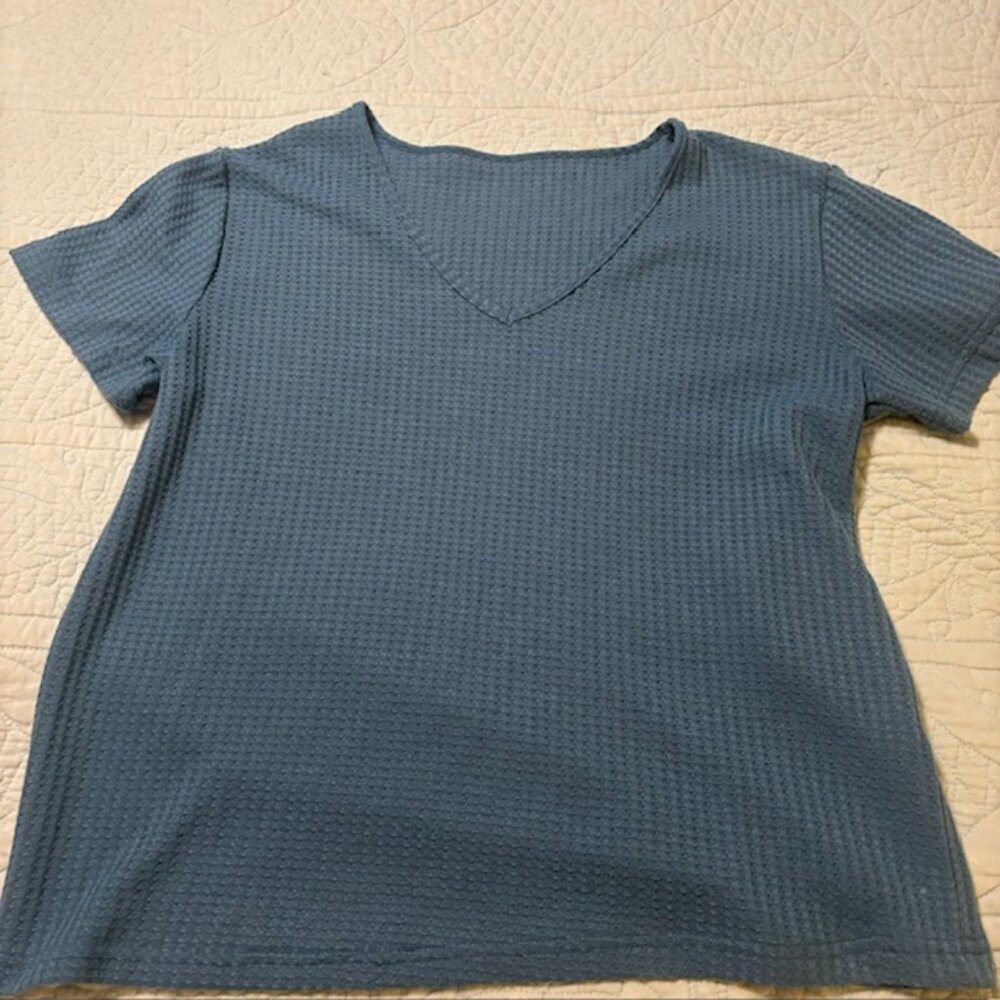 Teal Top Size Medium